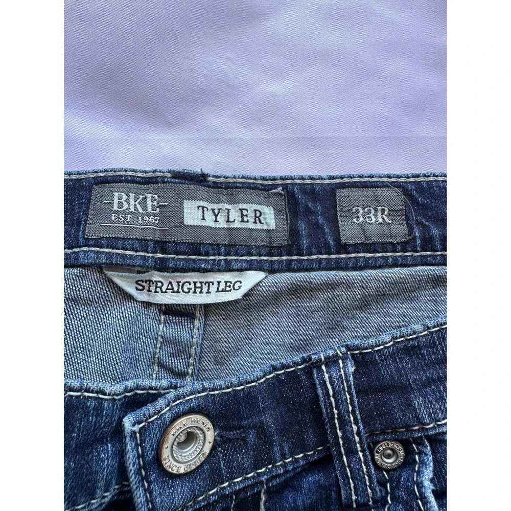 BKE Tyler Straight Leg Jeans Mens 33R Dark Wash Embroidered Pockets Denim Pants